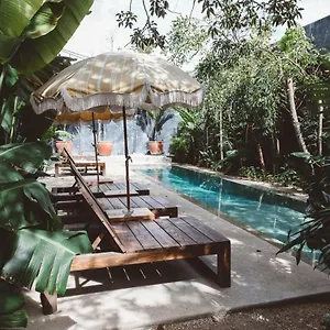 https://casa-pueblo-tulum.allrivieramayahotels.com